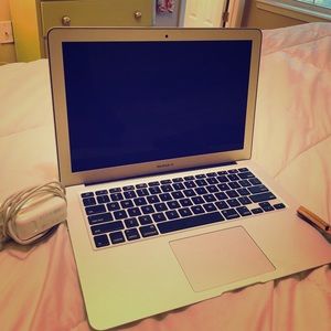Mac Book Air